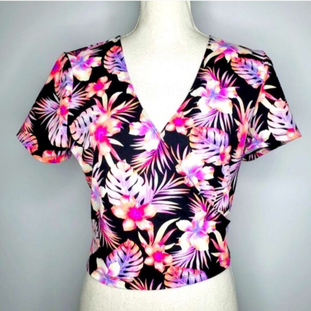 Victoria Secret top NWOT